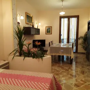 Da Giusy Le Petit Bijou , Castelbuono (Sicily) Italia